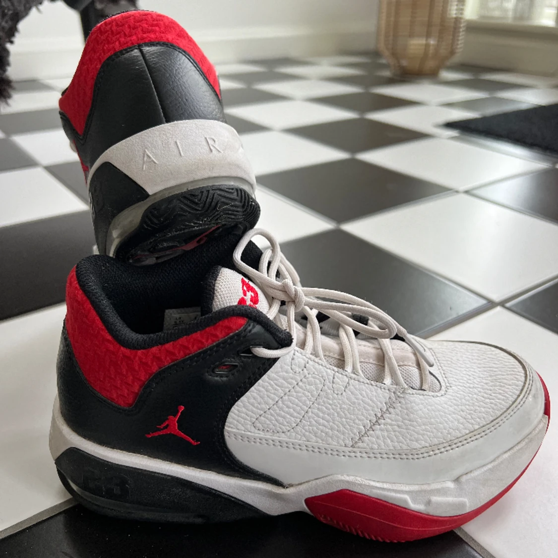 Nike Air Jordan Max Aura 3 - 90