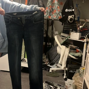 Lee Byxor bra skick! - Fina lee byxor low waisted bootcut! Äkta! Kan säljas för billigare 