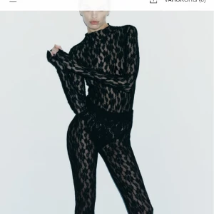 SÖKER! Set från Zara  - Söker detta spets-settet från zara i storlek small eller x-small. Betalar bra 