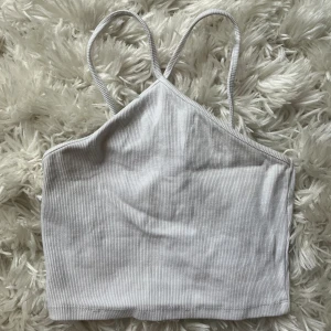 Vit topp - Super fin topp från zara!🤩
