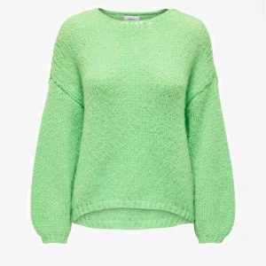 Mysig tröja 💚 - Säljer denna goding som tyvärr aldrig har kommit till användning 💚 SÅ mysig, nypris 500kr