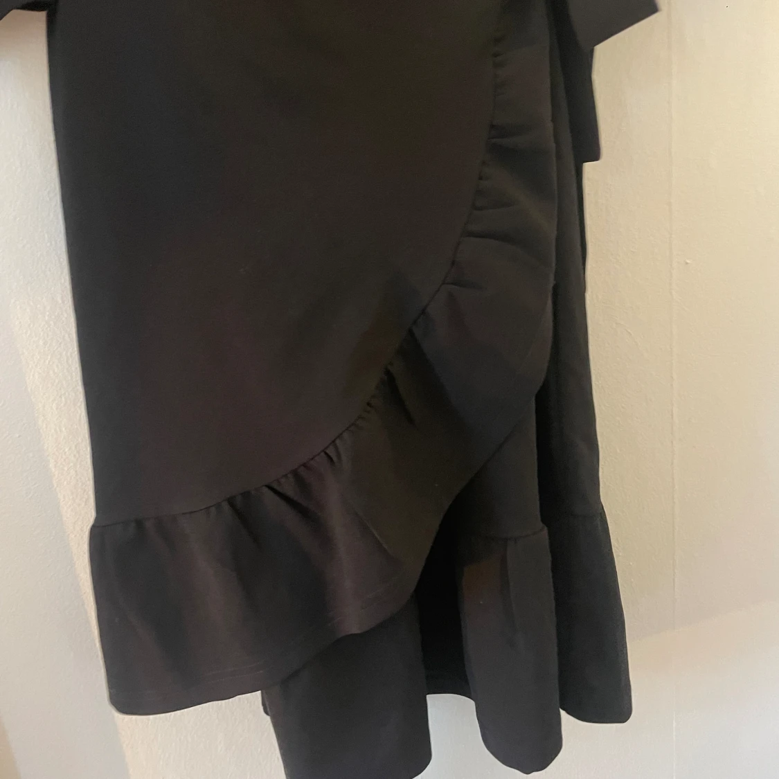 Svart miniklänning  - 90