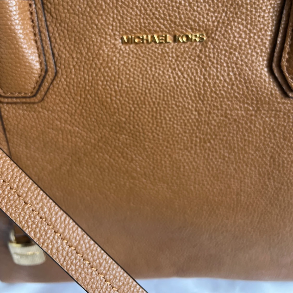 Michael kors väskan  - 91