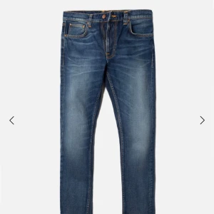 Jeans - Snygga Nudie jeans co byxor i modellen Lean Dean Trubbled Sea. Oanvända herrjeans utan defekter för bra pris (nypris: 1600kr). Säljer dessa åt en familjemedlem 😇 St W30 L32