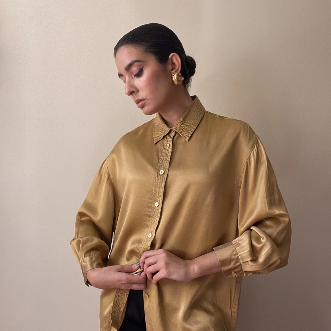 Vintage Button Down Shirt With Stitched Trim Detail - 91