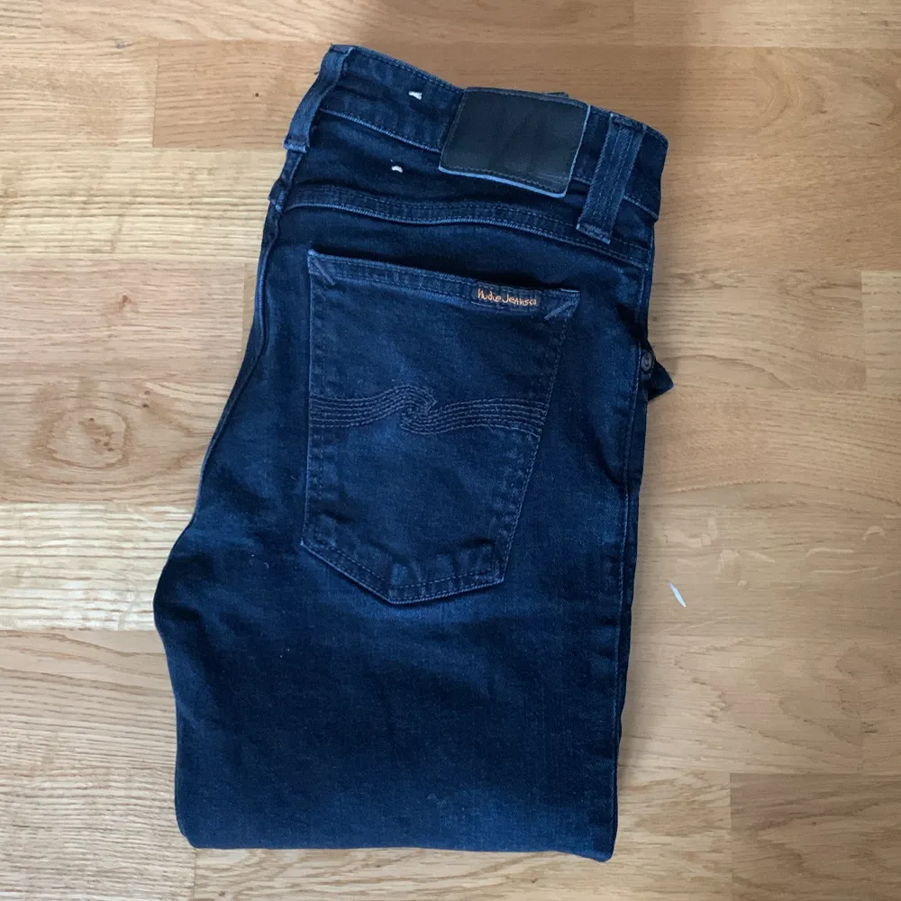 Nudie jeans | model skinny lin | bra skick | W29 L34 | pris: 300kr | nypris: 1600kr | hör av dig vid funderingar!. Jeans & Byxor.