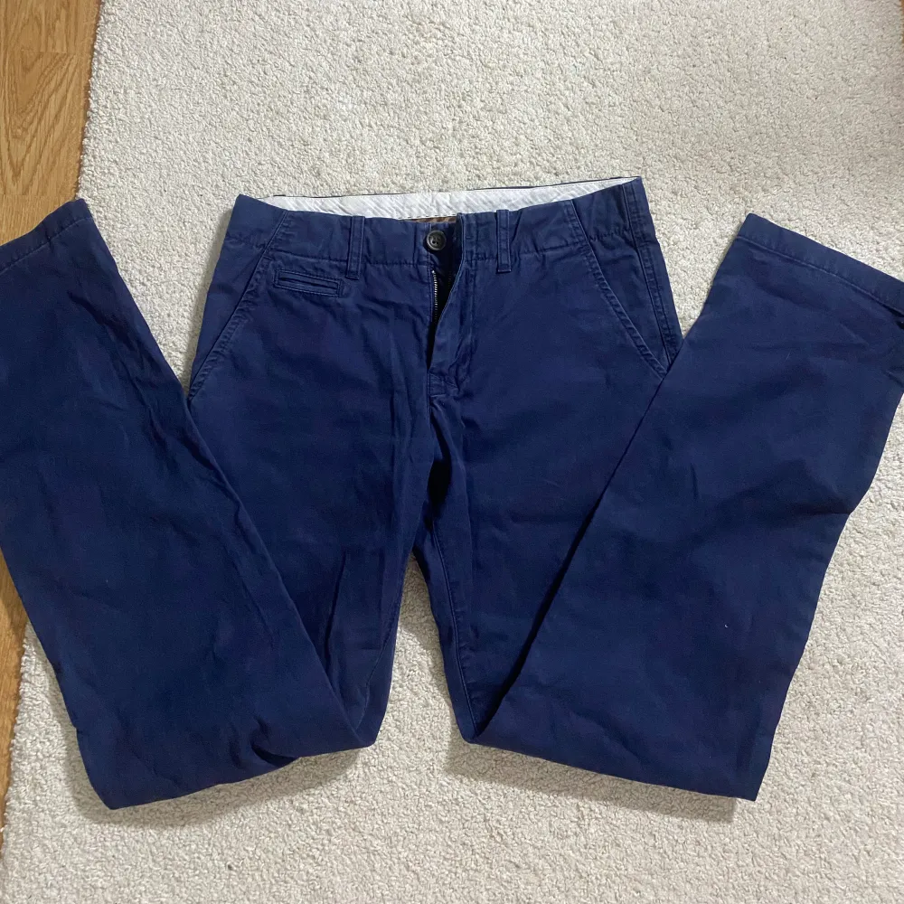 Super snygga marinblåa kostymbyxor från PeakPerformance. Inga defekter. Köpta för 1300💕. Jeans & Byxor.