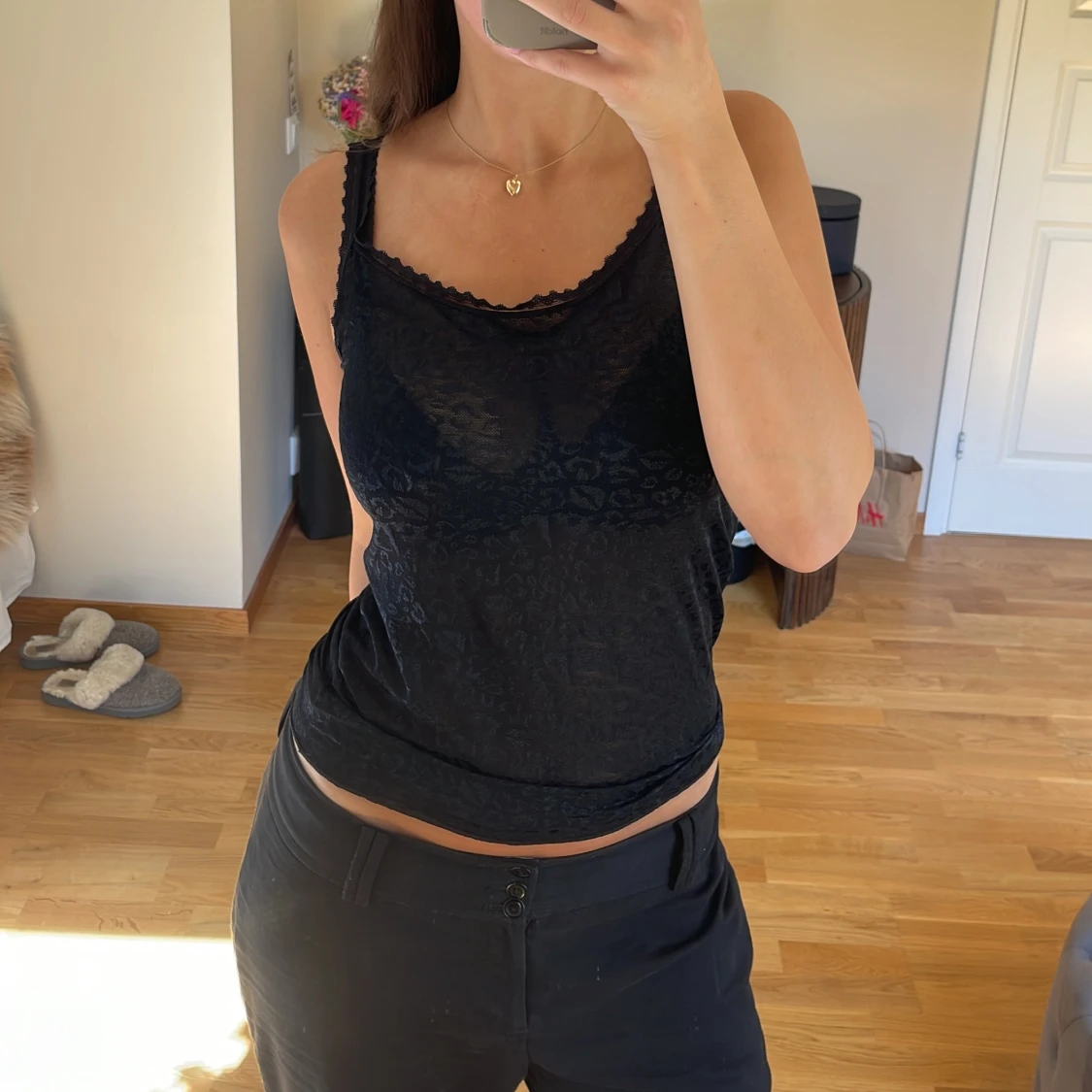 Spets topp med leopard mönster