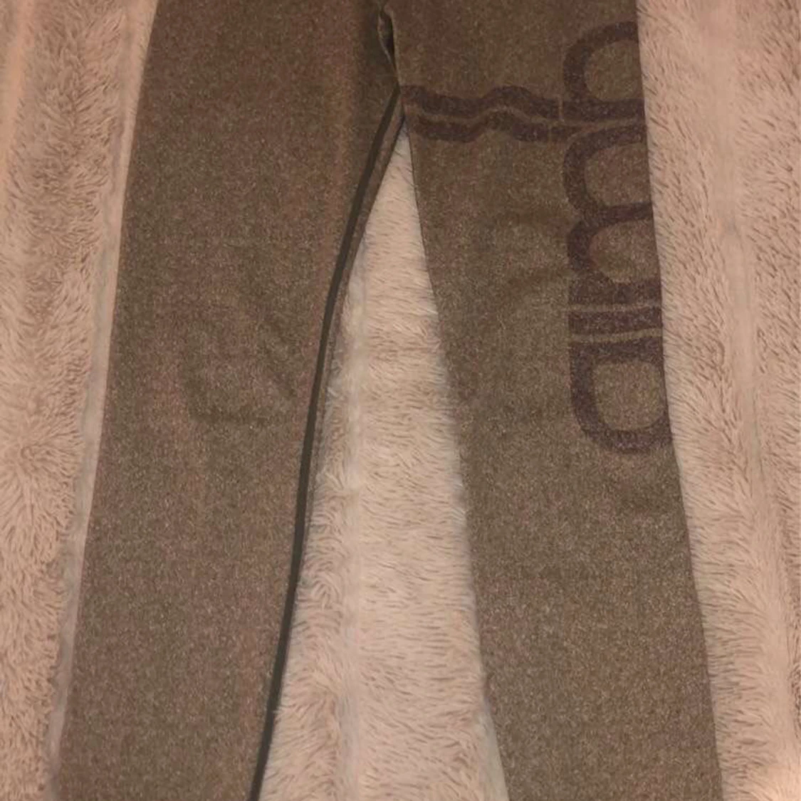  snygg motiverande Amin leggings🤍xs