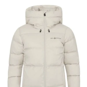 Jacka sail racing - Jätte bra skick, går ner i pris vid snabb och smidig affär