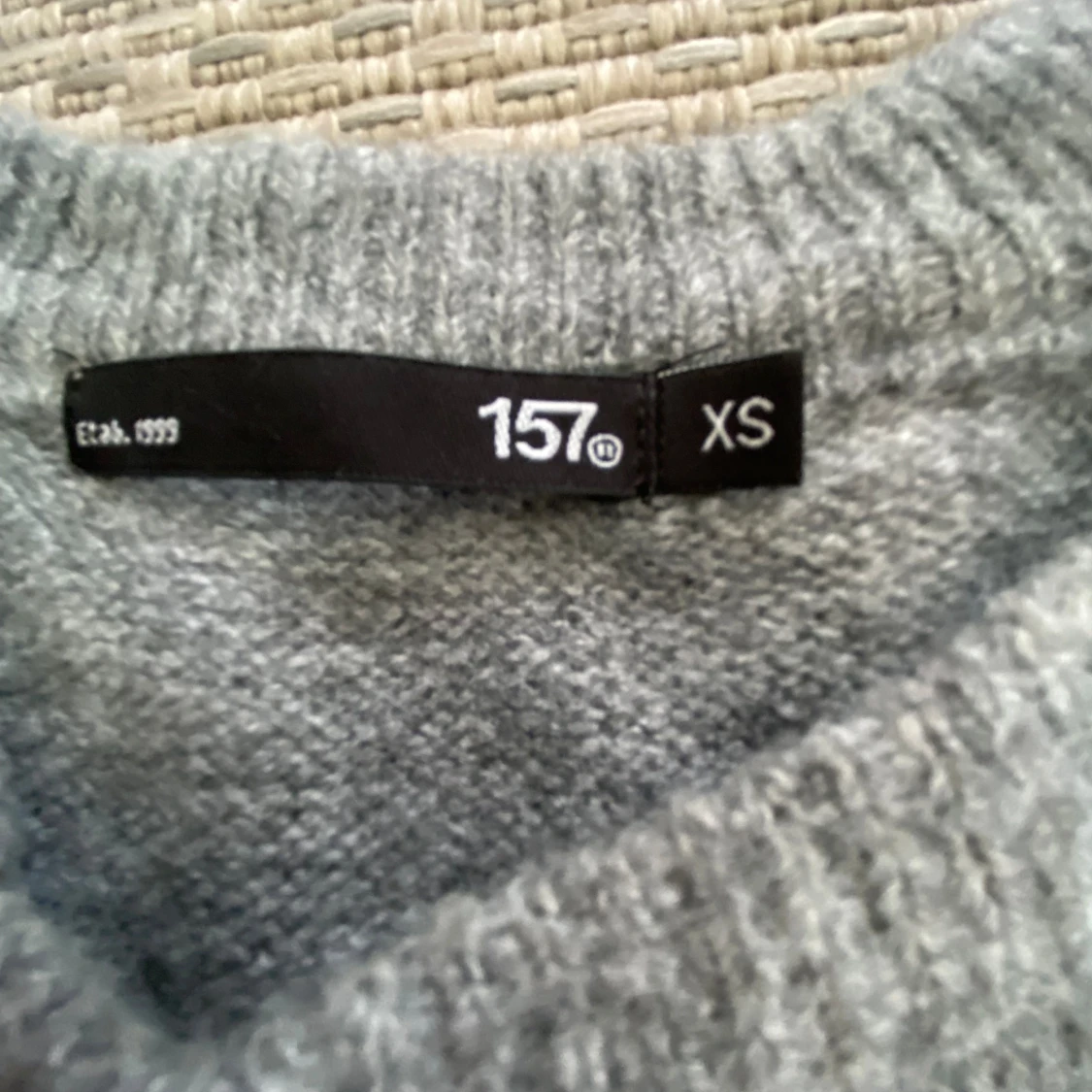 Kortärmad stickad tröja  - 90