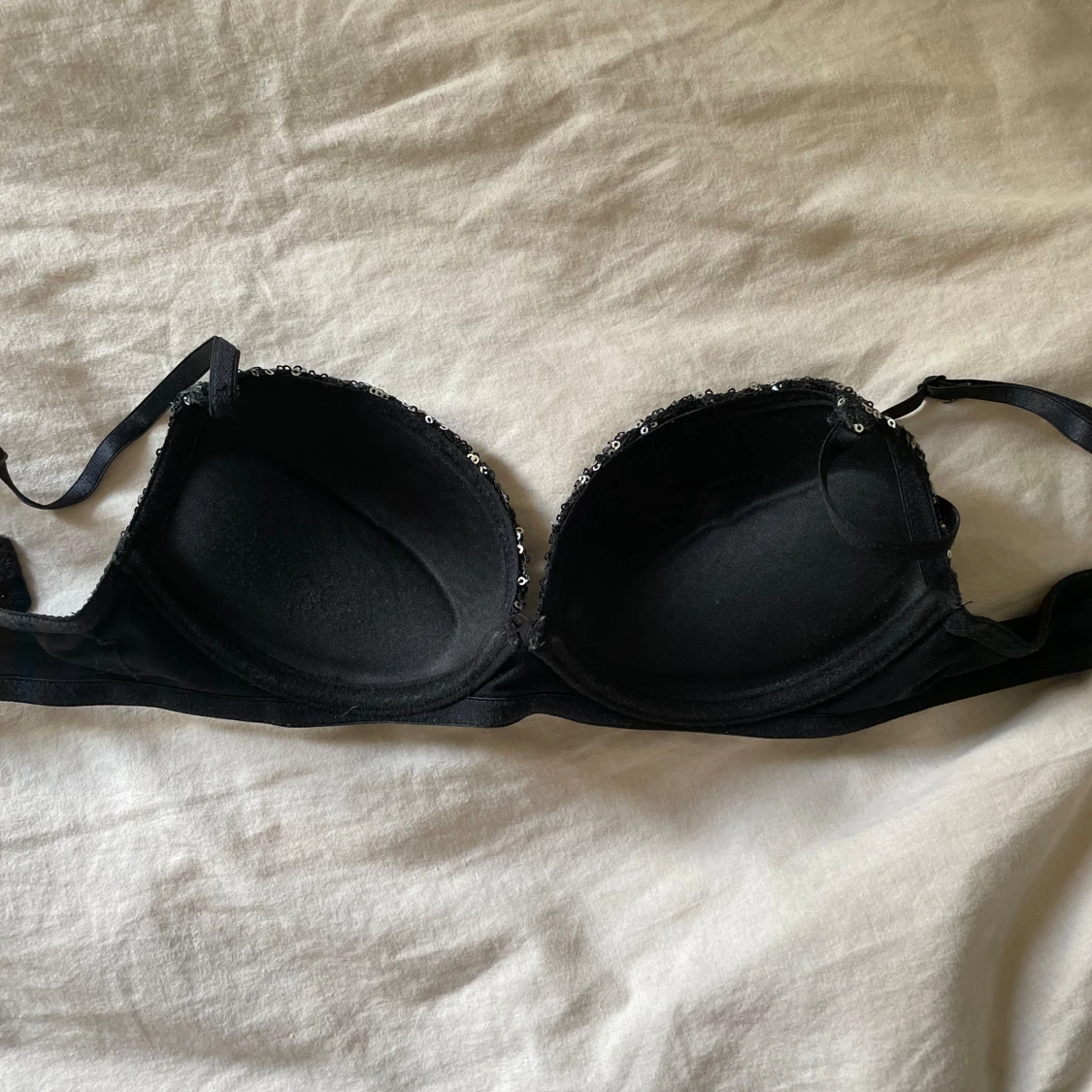 Glittrig bikinitopp - 90