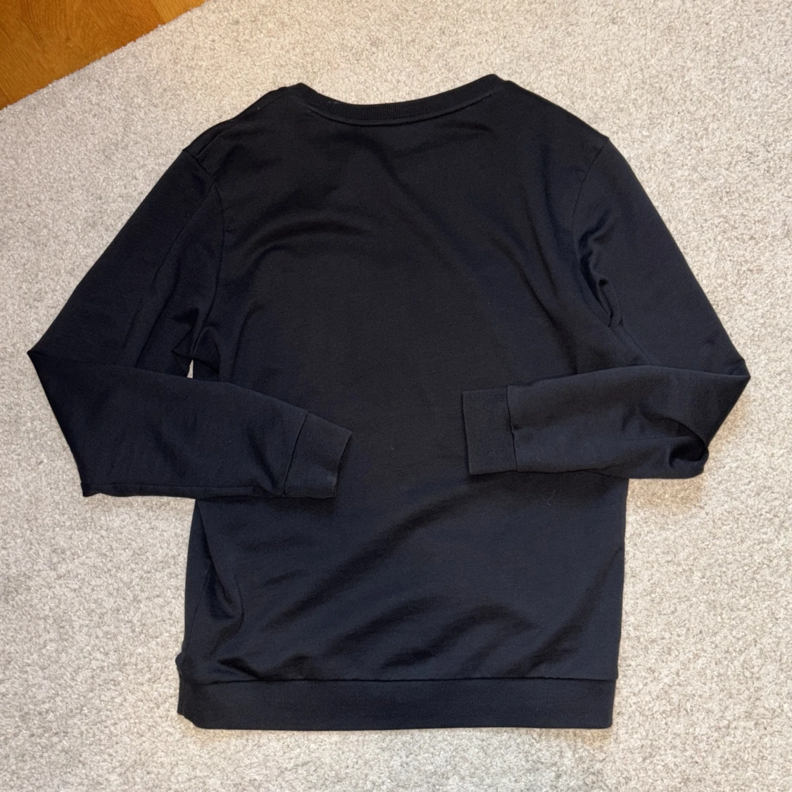 Svart tröja från Hugo Boss - 92