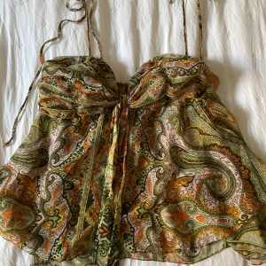 Mönstrad topp - Superfin mönstrad topp som inte kommer till användning🤍 bra skick