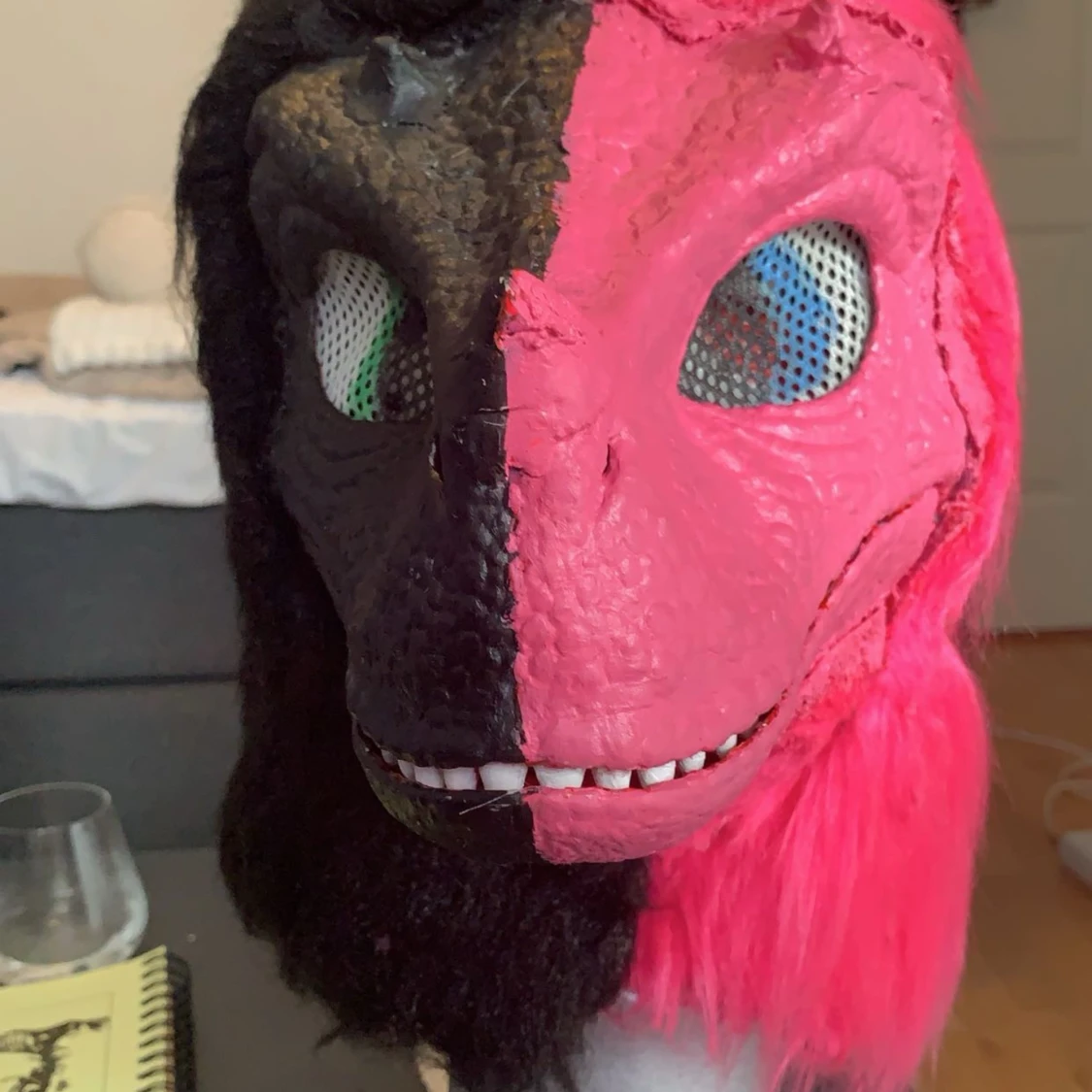Dino mask