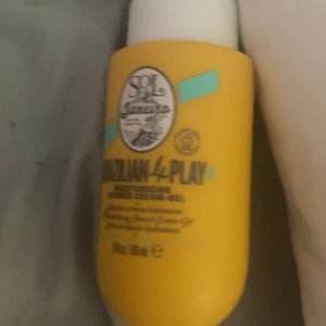 Sol de janerio shower cream  - Sol de janerio shower cream 