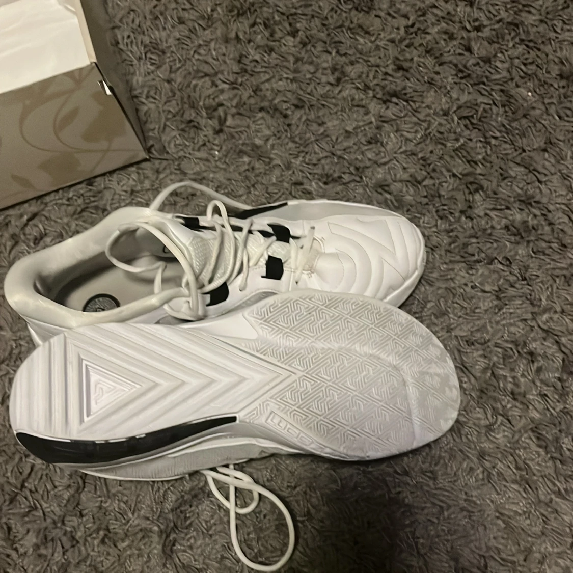 Giannis zoom freak 5 - 90