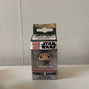 Funko-pop star wars - En oöppnad funko pop föreställande Fennec Shand från Star Wars: The Book of Boba Fett.