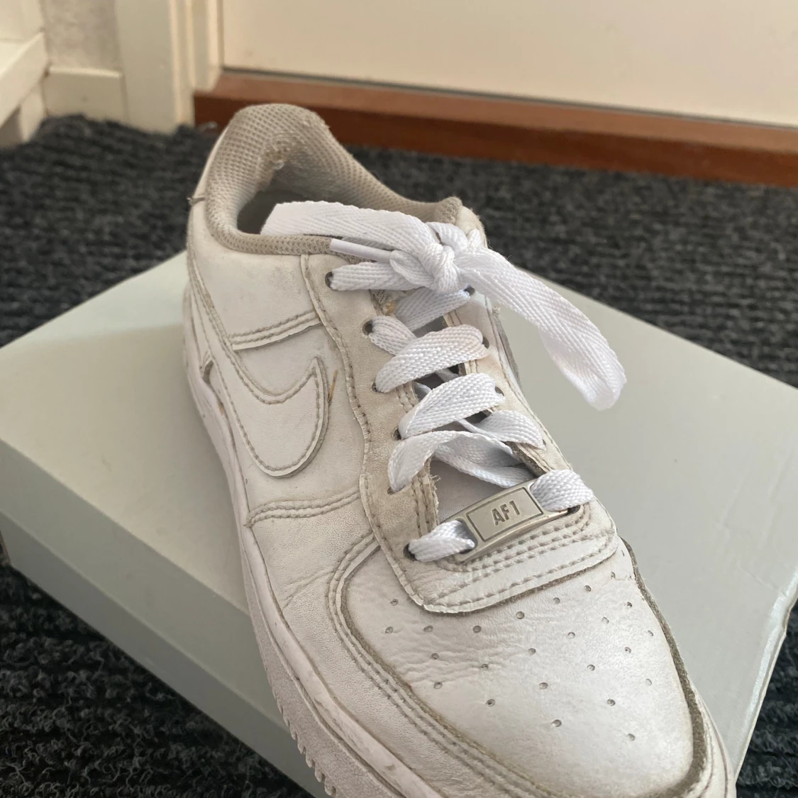 Air force 1 storlek 36  - 92