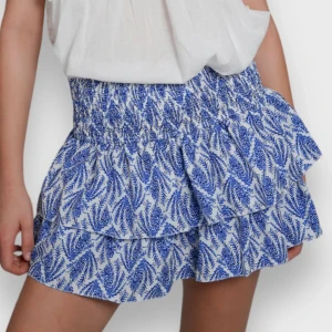 Meet me there kjol - Lägg prisförslag💓💓 Passar bäst om man har s