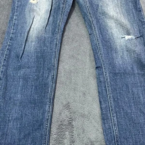 Jeans  - Lager 157!  Storlek M  Sitter mycket fint på! 