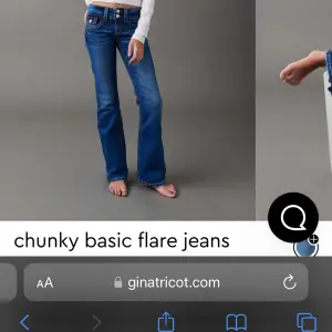 Säljer dessa blåa jeans från Gina tricot som inte kommer till användning, har aldrig använt dom💗