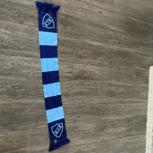 DIF halsduk - 125 cm