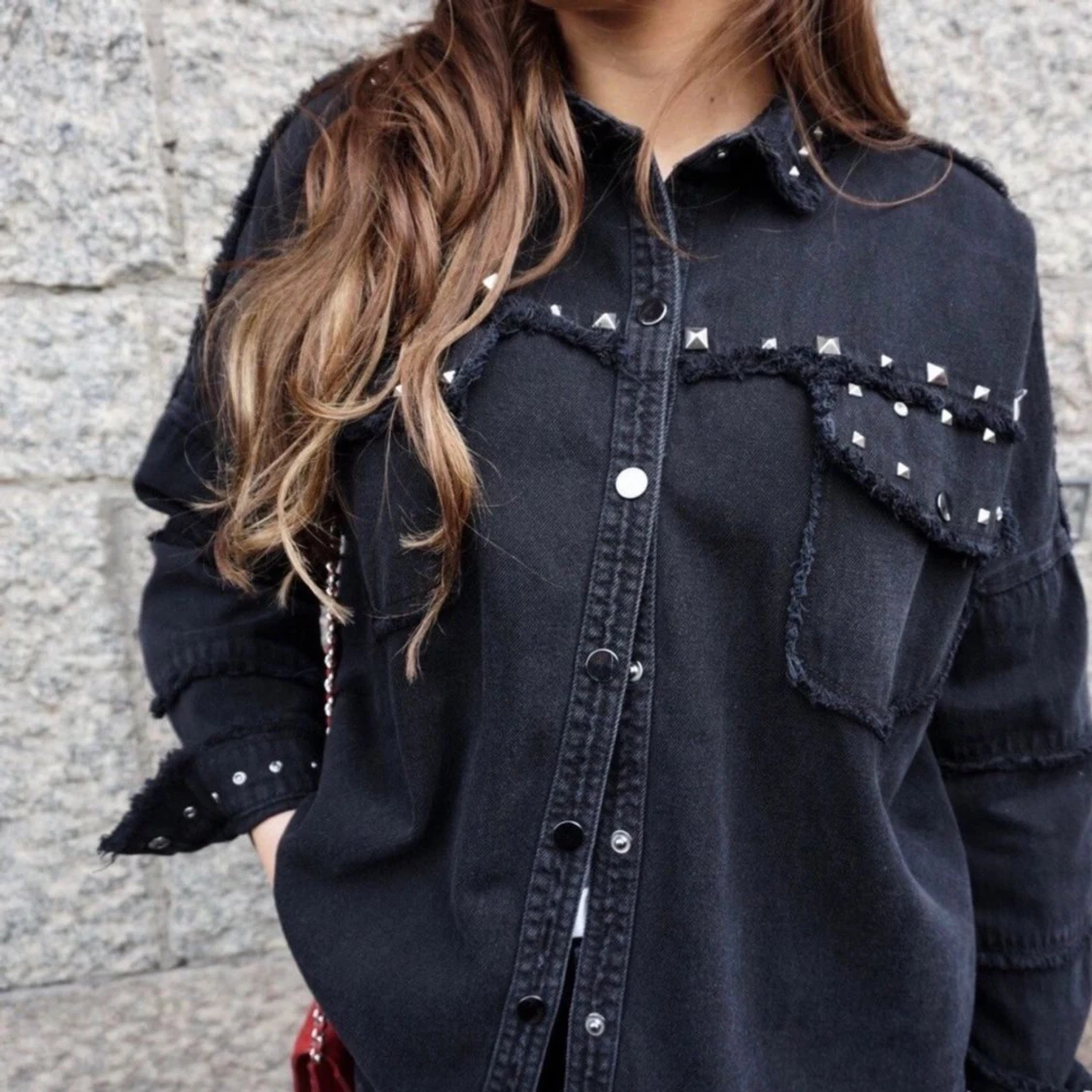 Super snygg Zara jacka med nitar  - 92