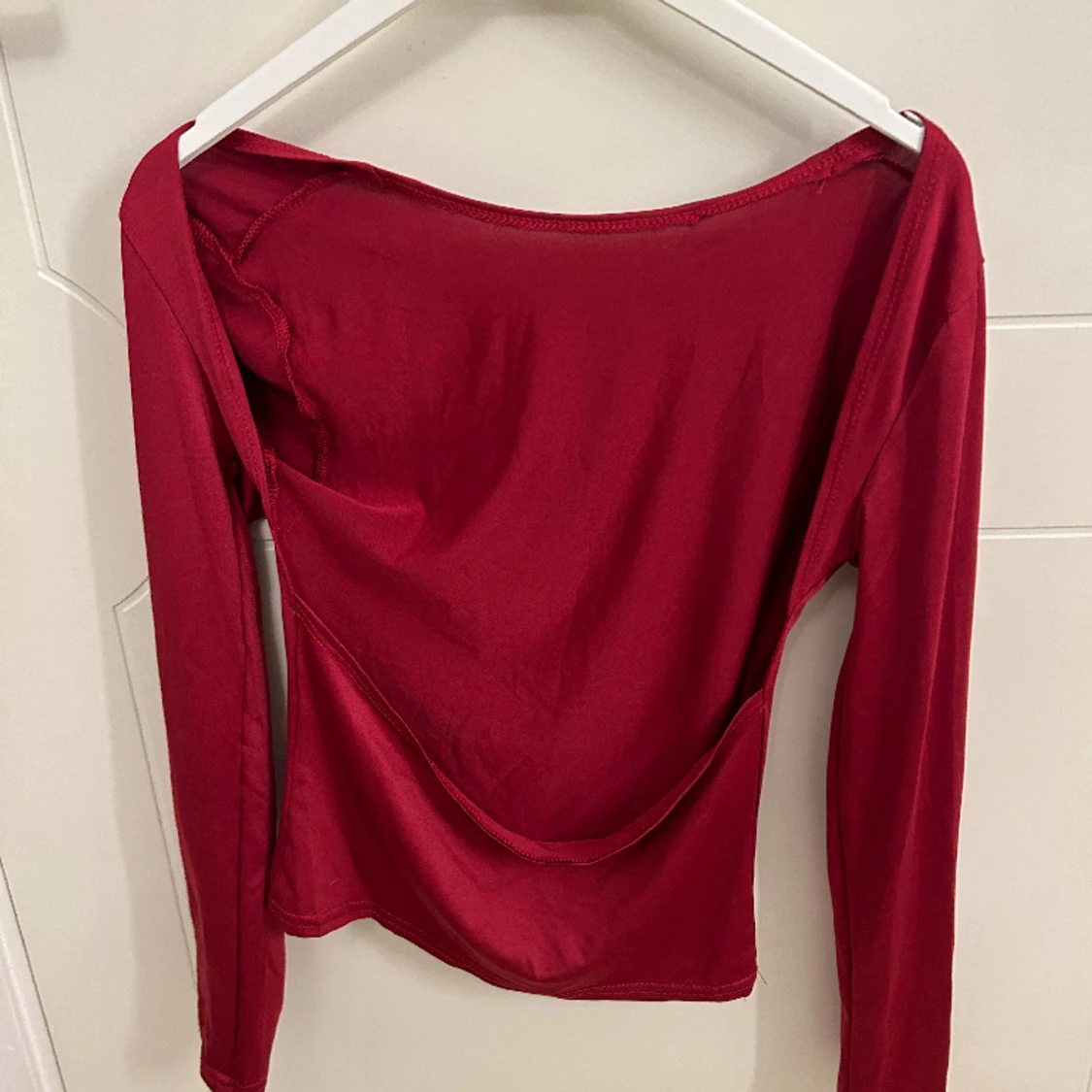 Tröja med öppen rygg - 90