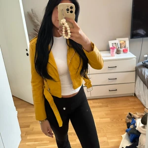 Pull & bear jacka - Storlek S, använd💕