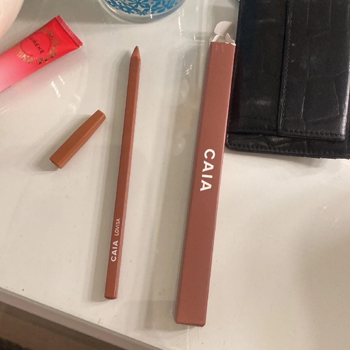Läppenna Caia - 90