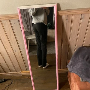 Kostymbyxor - Svarta, raka kostymbyxor från HM, storlek 34, bra skick