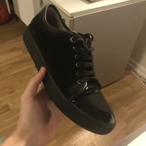 Lanvin skor  - Lannvin skor fint skick storlek 42/43