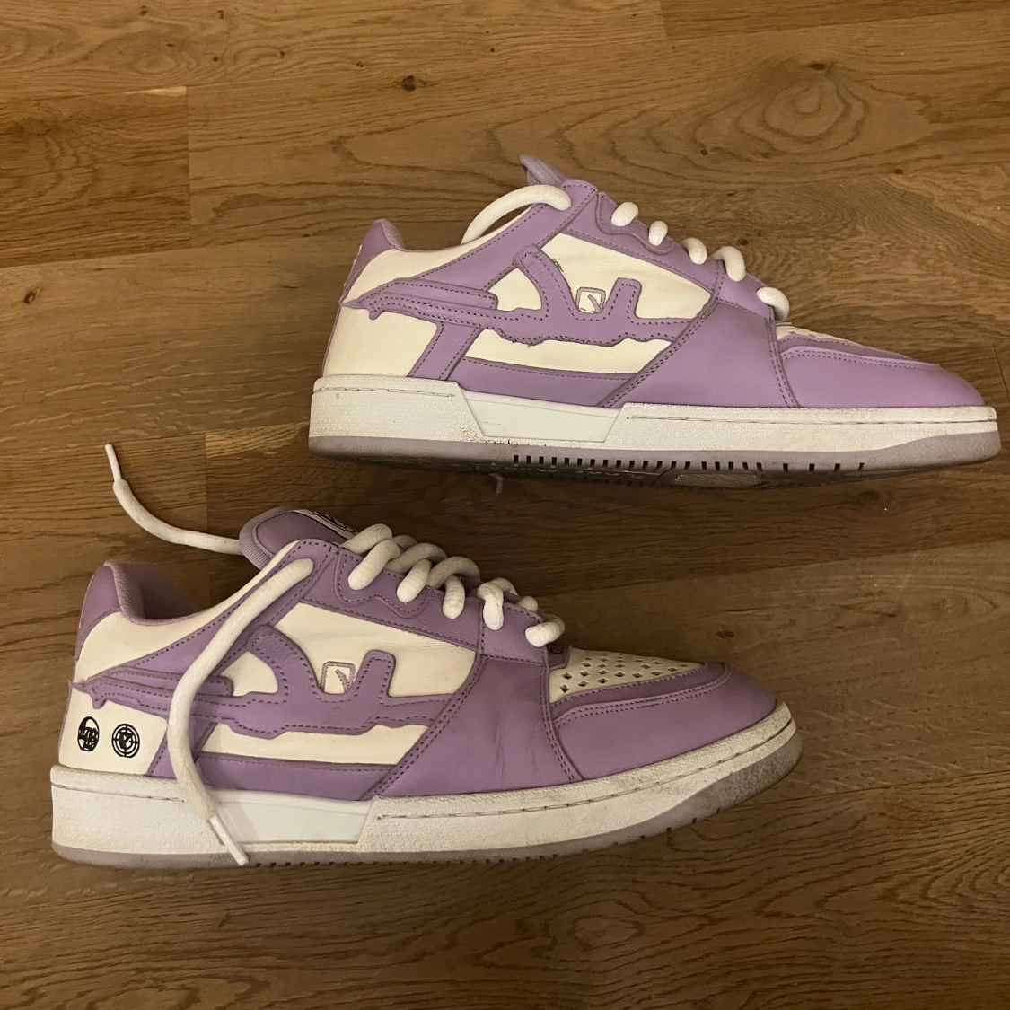 Vicinity x Lost boys - 90