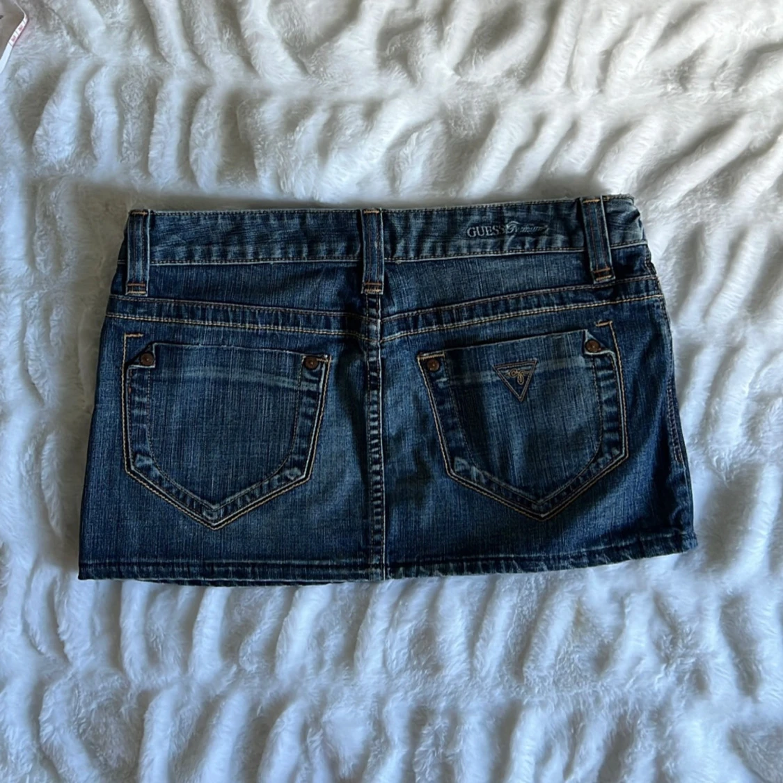 GUESS Low Waist Denim skirt