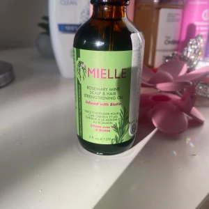 Mielle Rosemary mint oil - Helt ny