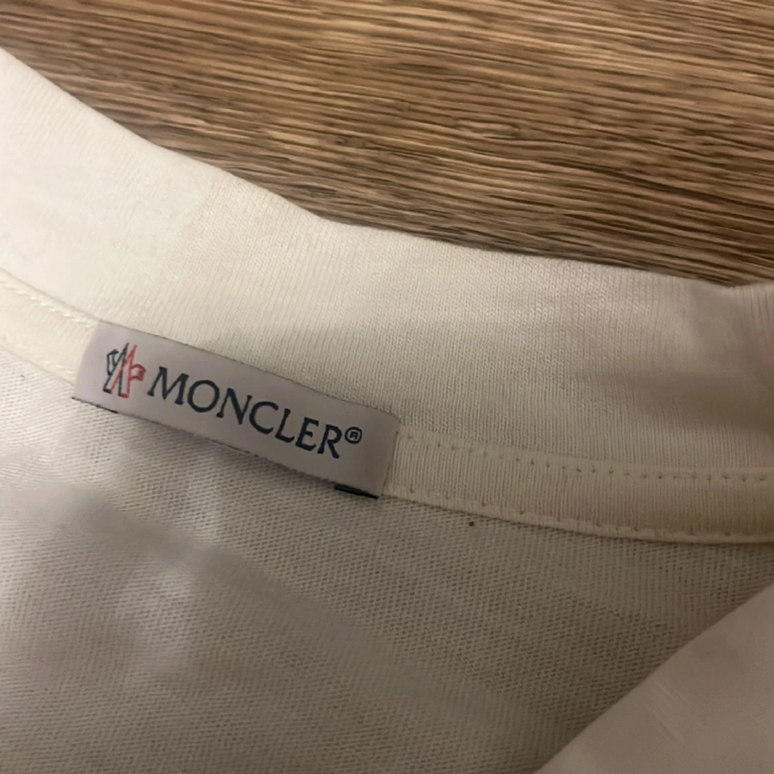 Moncler t-shirt oversized - 90