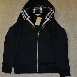 Burbery  - Burberry jacka 