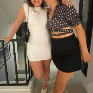 Minidress🤍 - Säljer denna fina vita mini klänningen, buren en gång 🤩 nypris 259:-