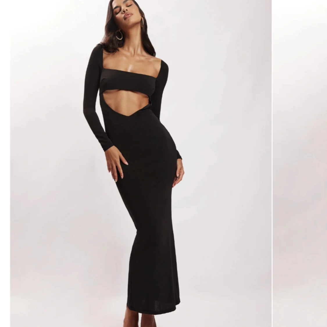 Svart långklänning