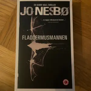 Fladdermusmannen Jo Nesbø pocket i nyskick.