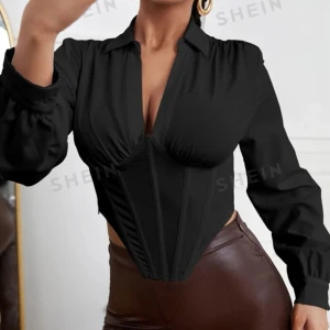 Svart snygg tröja  - Helt oanvänd svart tröja. Storlek M.