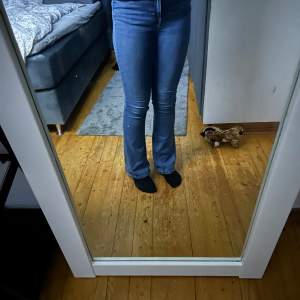Snygga jeans från lager 157💕 Nypris:300 kr Mitt pris: 50 kr