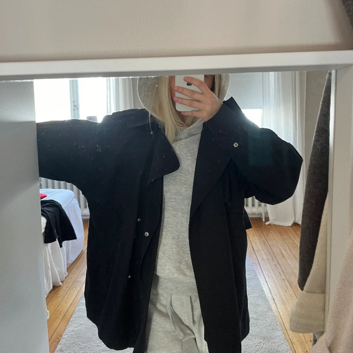 Kort trenchcoat från Arket - 91