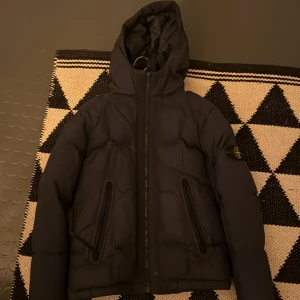 Stone island jacket winter skick 7,5/10 - Storlek 14yr xxs/passar nog xs