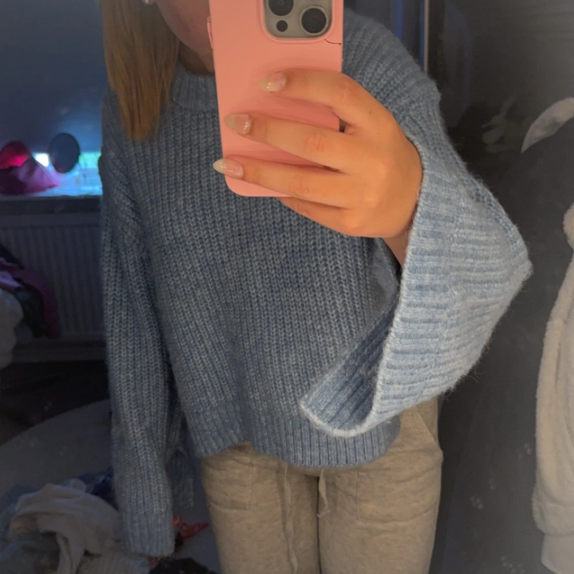 Blå stickad tröja  - 90