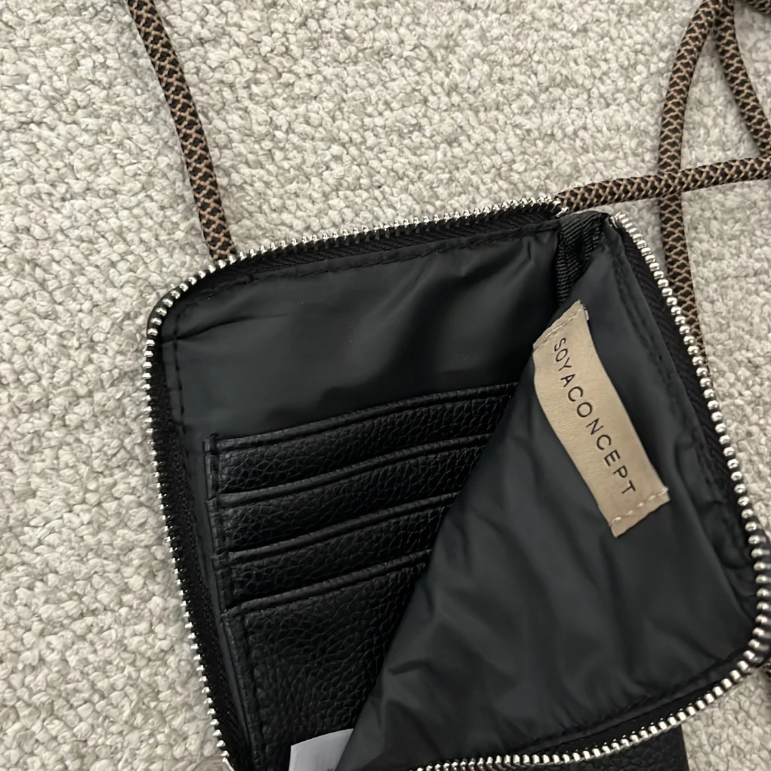 Mobilväska/axelremsväska - 90