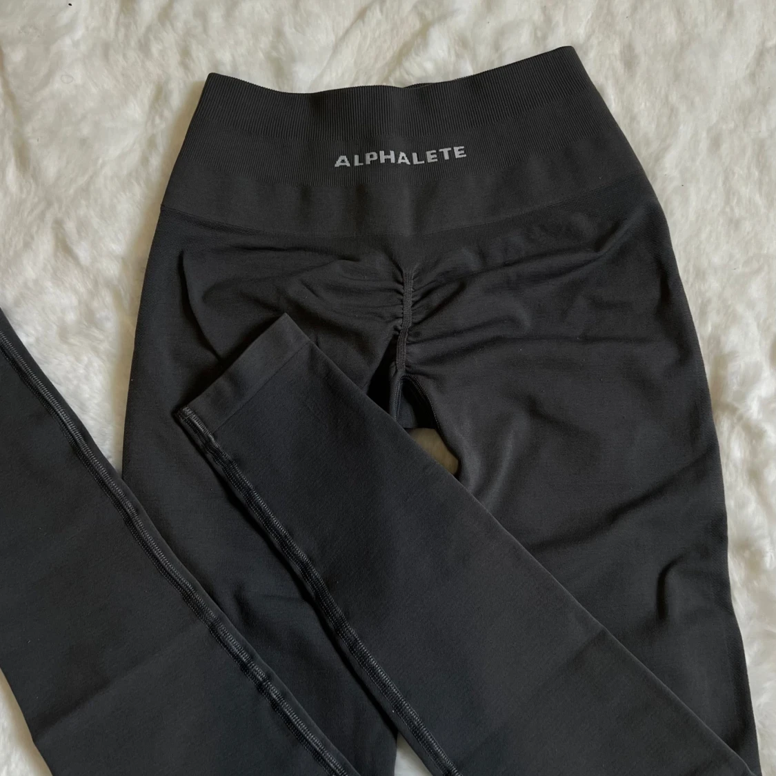 Alphalete amplify leggings 