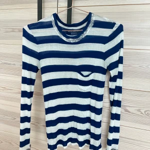 Zadig Voltaire tröja - Långärmad tröja från Zadig i Chashmire. 