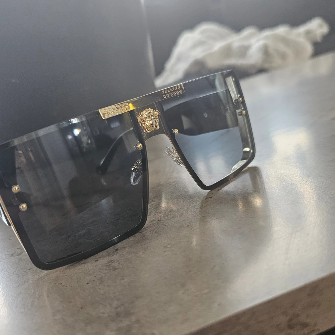 Solglasögon Versaaacee rep.